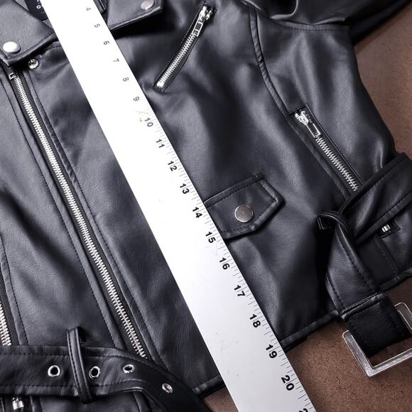 Ashley Biker Jacket Women L Black Faux Leather Belted Offset Zipper Cropped Edgy - Picture 8 of 11